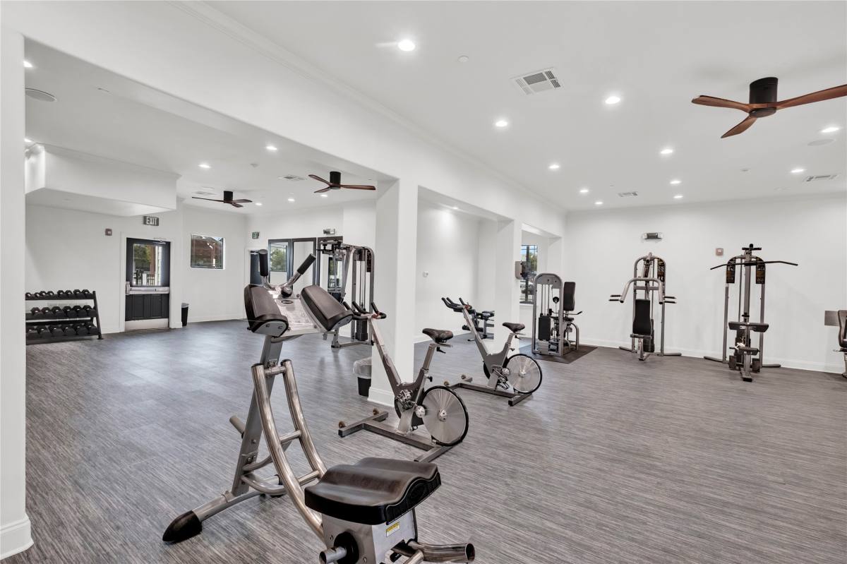 Apartment for rent at 12722-102 Idledale Dr, San Antonio, TX 78249