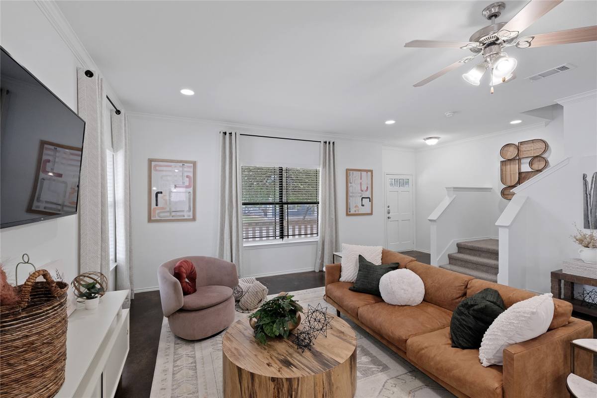 Apartment for rent at 12722-102 Idledale Dr, San Antonio, TX 78249