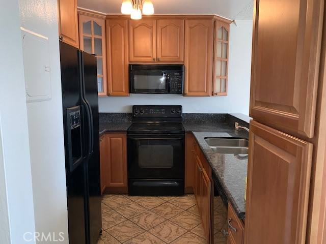 Condo for rent at 20930 Parthenia St #216, Canoga Park, CA 91304