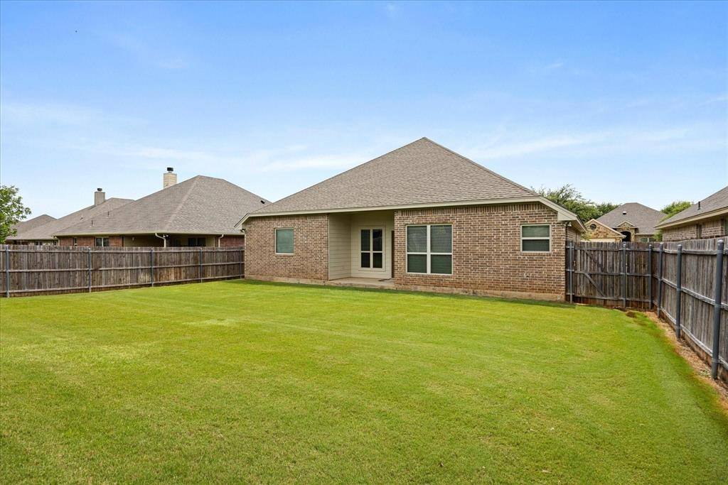 Apartment for rent at 107 Donna Circle #107, Granbury, TX 76049