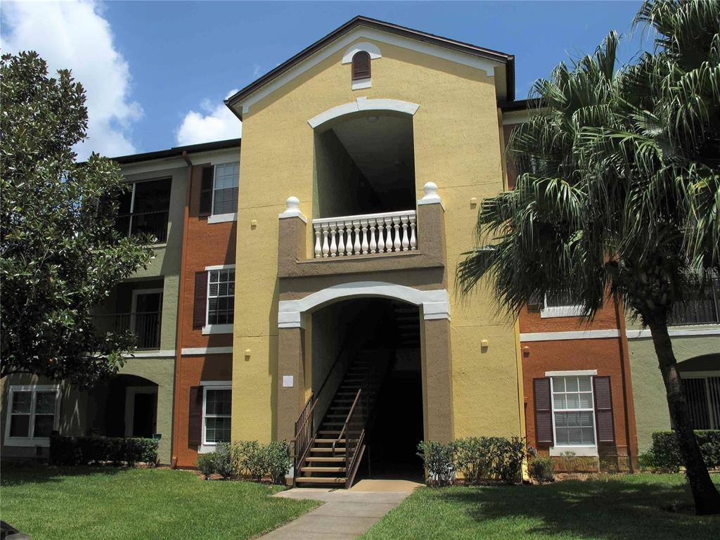 Condo for rent at 738 Crest Pines Dr #721, Orlando, FL 32828