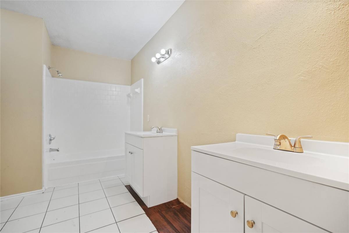 Apartment for rent at 22911 Sherioaks Lane, Spring, TX 77389
