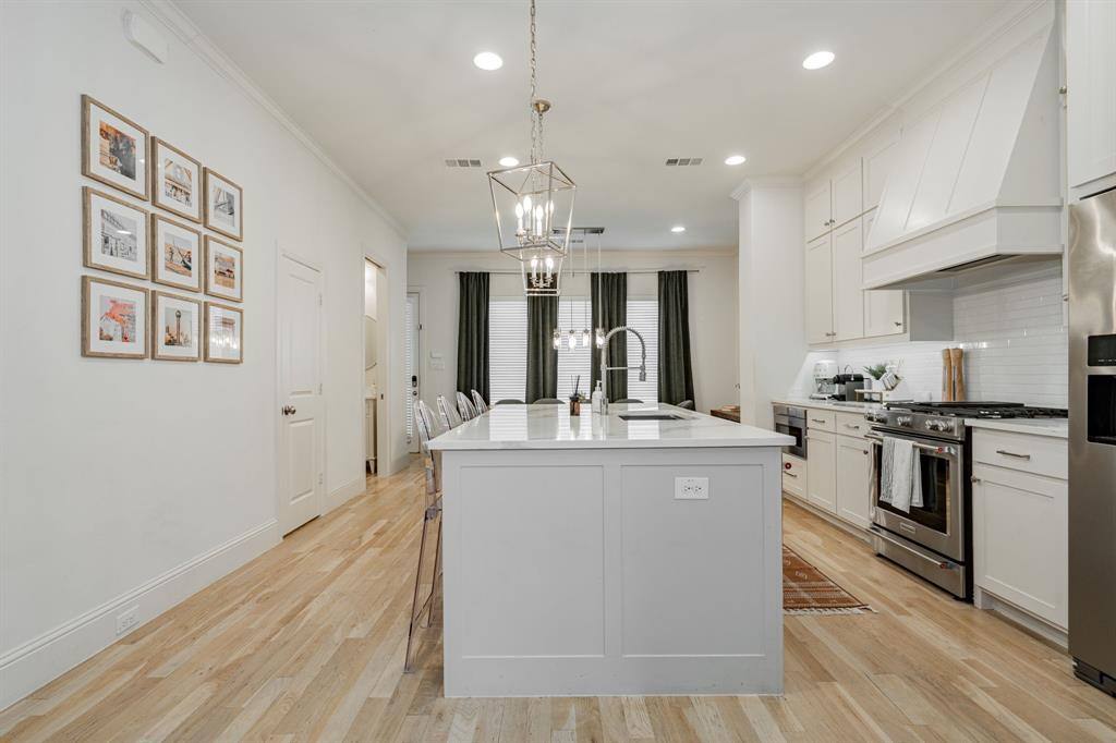 Apartment for rent at 734 W 7th St #734, Dallas, TX 75208