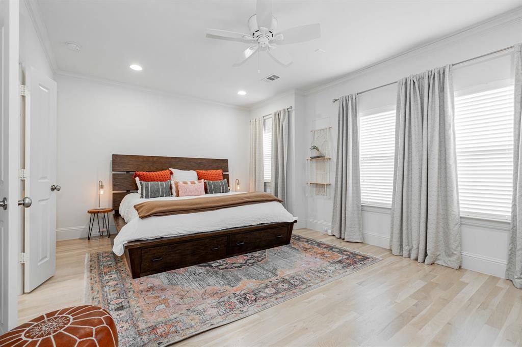 Apartment for rent at 734 W 7th St #734, Dallas, TX 75208