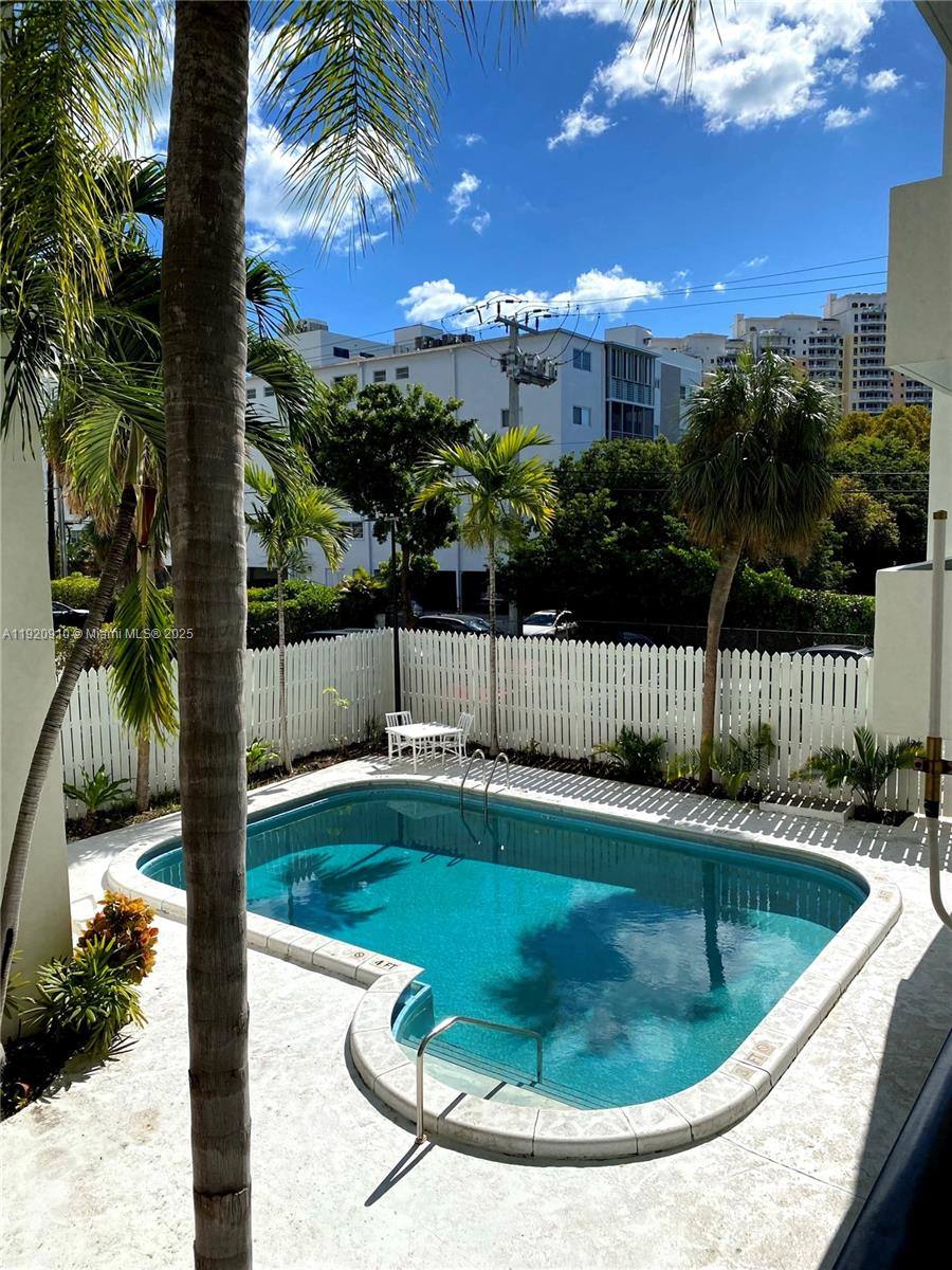 Apartment for rent at 300 Galen Dr #205, Key Biscayne, FL 33149