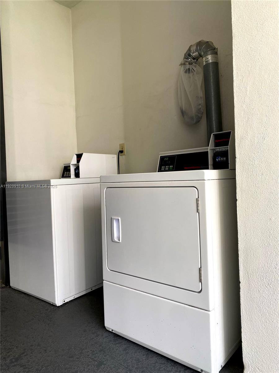 Apartment for rent at 300 Galen Dr #205, Key Biscayne, FL 33149