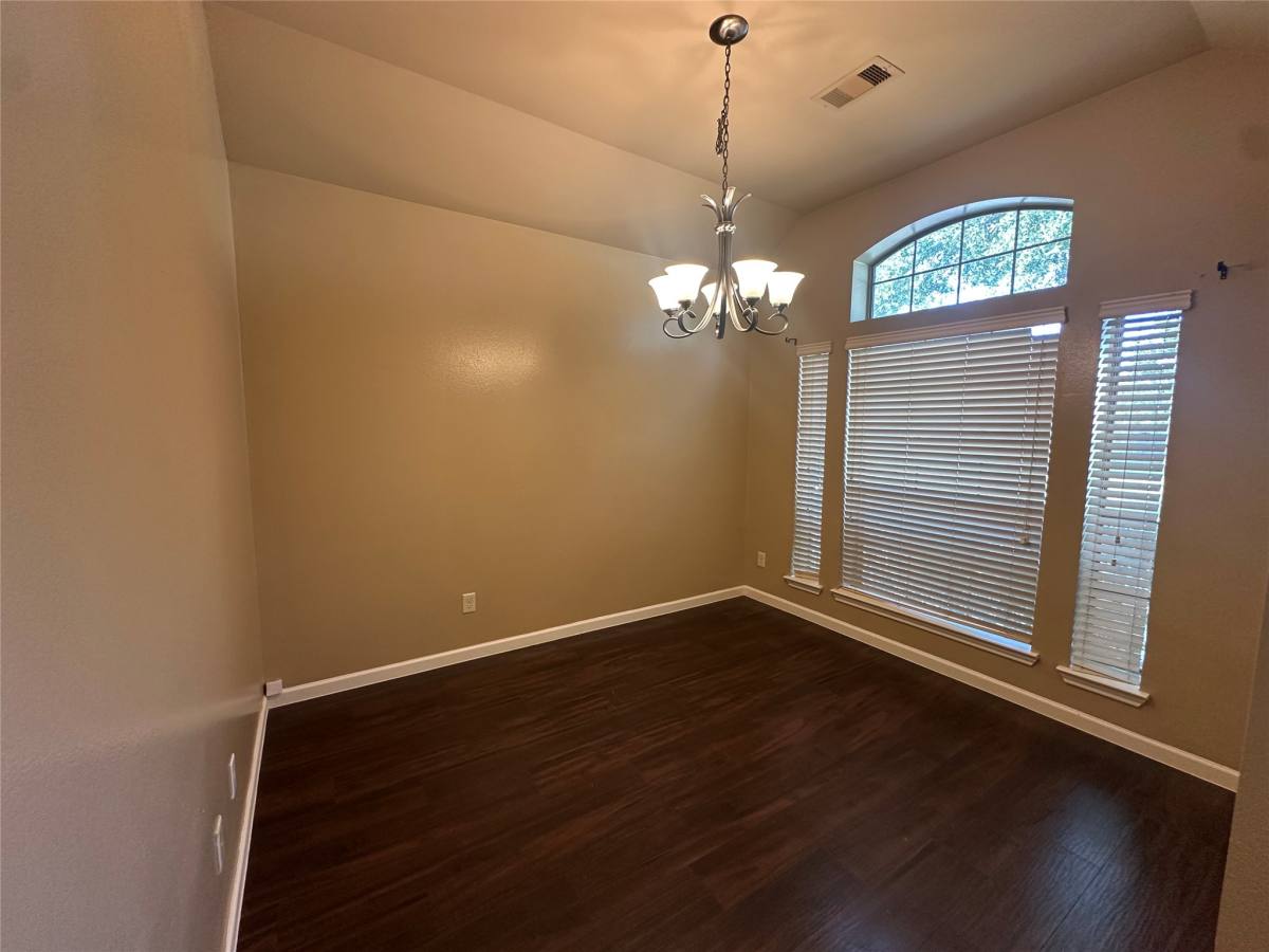 Apartment for rent at 27511 Gatlin Lane, Spring, TX 77386