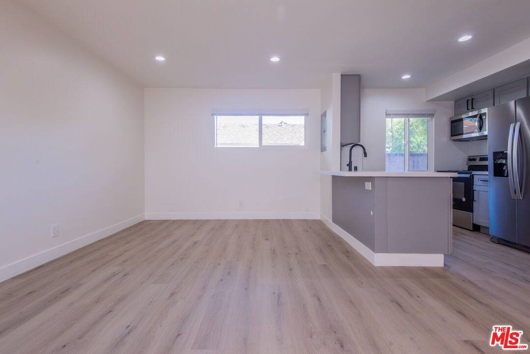 Townhouse for rent at 2757 Andreo Ave #3, Torrance, CA 90501