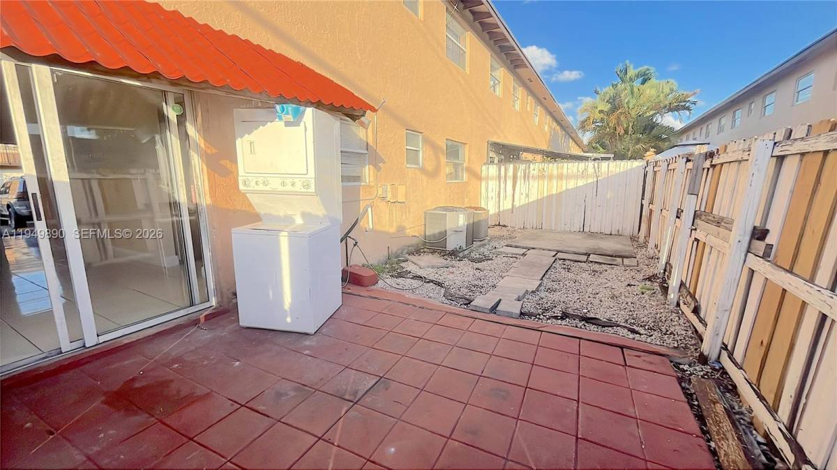 Apartment for rent at 5461 W 24th Ave #18, Hialeah, FL 33016