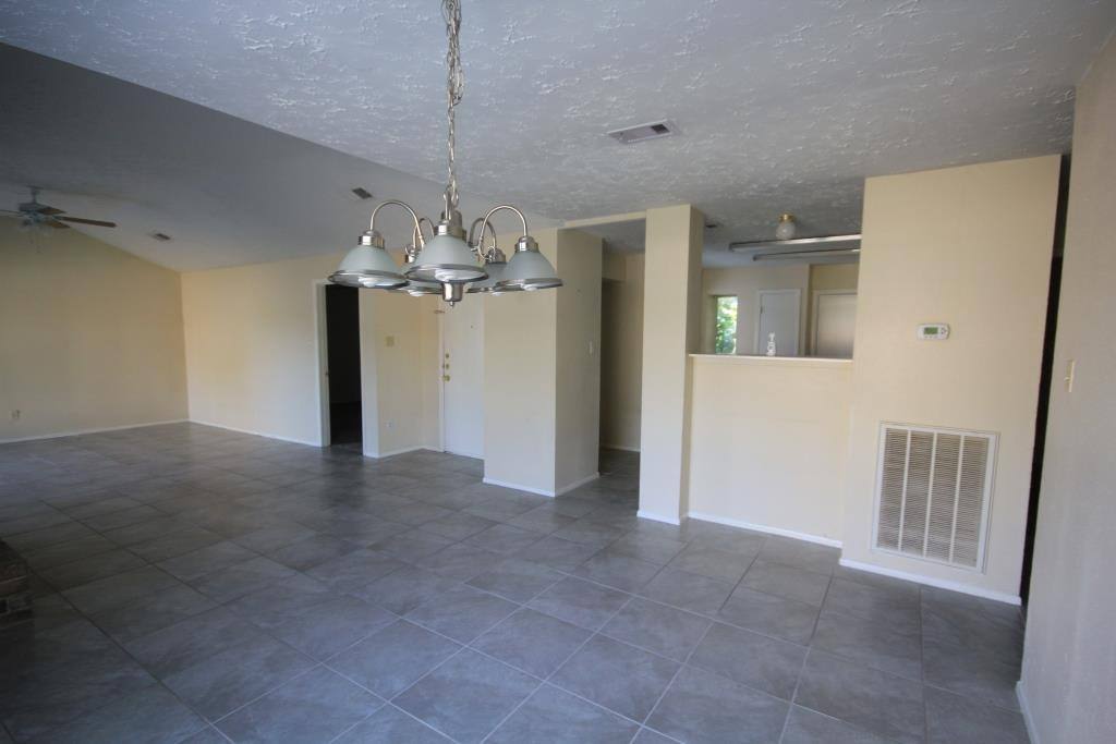Apartment for rent at 24002 Silversmith Lane, Katy, TX 77493