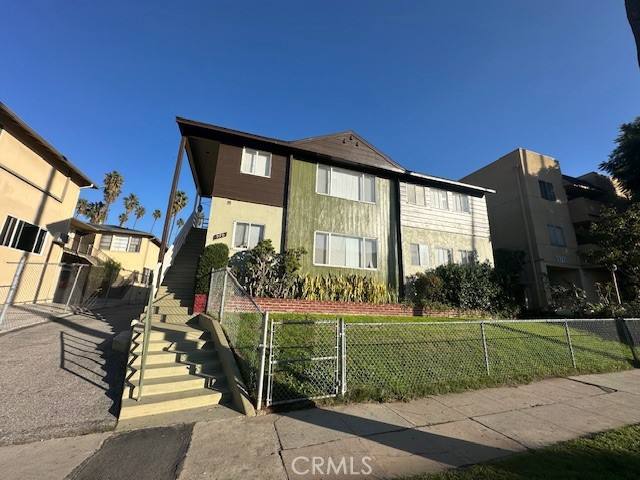 Apartment for rent at 970 Elden Ave #970-6, Los Angeles, CA 90006