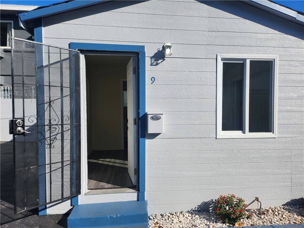 Apartment for rent at 3717 W Imperial Highway 3717-9, Inglewood, CA 90303