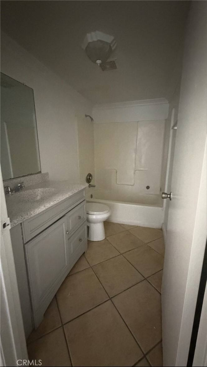 Apartment for rent at 18142 Poinciana Rd, Adelanto, CA 92301
