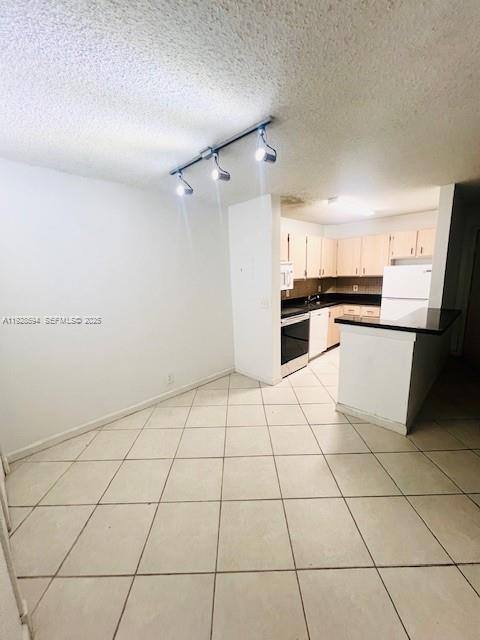 Apartment for rent at 10717 Cleary Blvd #206, Fort Lauderdale, FL 33324