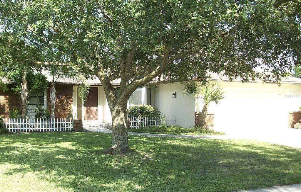 Apartment for rent at 1649 Georgetowne Blvd, Sarasota, FL 34232