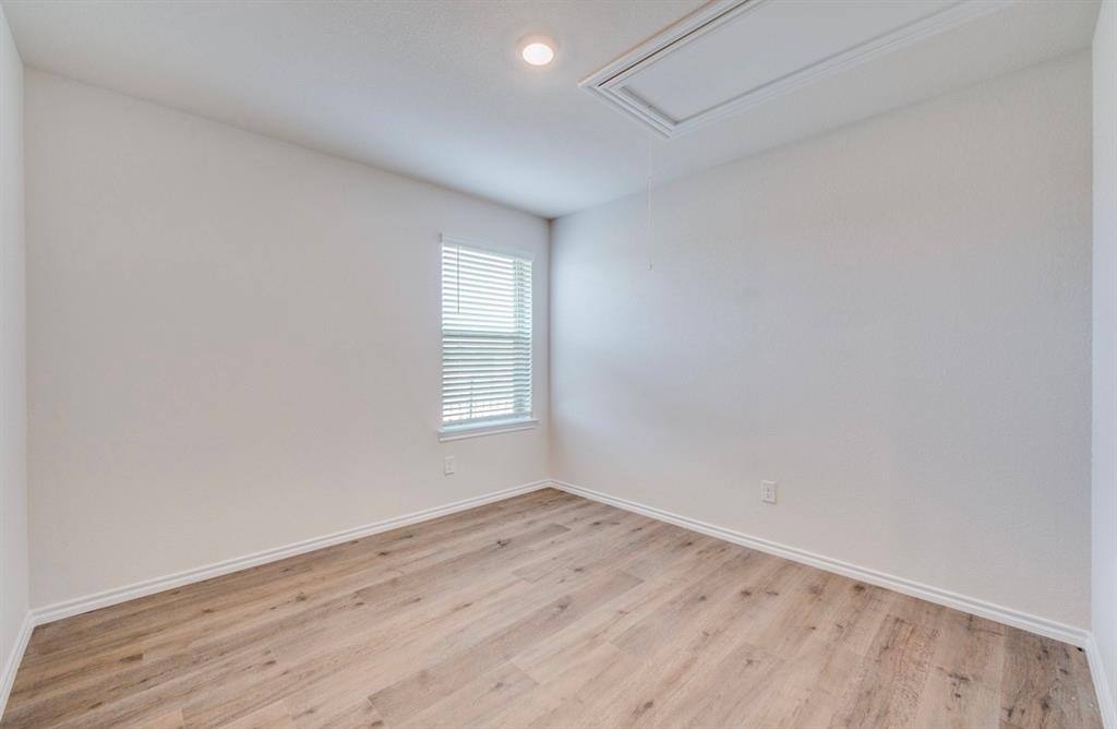 Apartment for rent at 3916 Limestone Bluff Dr, Celina, TX 75009
