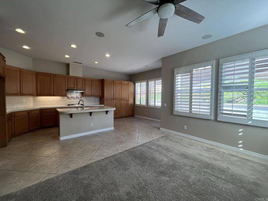 Apartment for rent at 593-LOAN Oak Place #593, Chula Vista, CA 91911