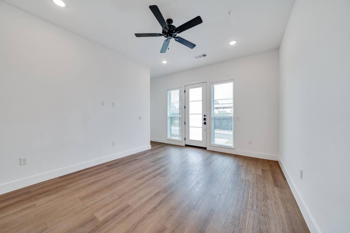 Apartment for rent at 1601-521 Mustang Dr, Marble Falls, TX 78654