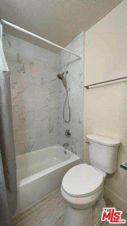 Apartment for rent at 1212 Arapahoe St #301, Los Angeles, CA 90006