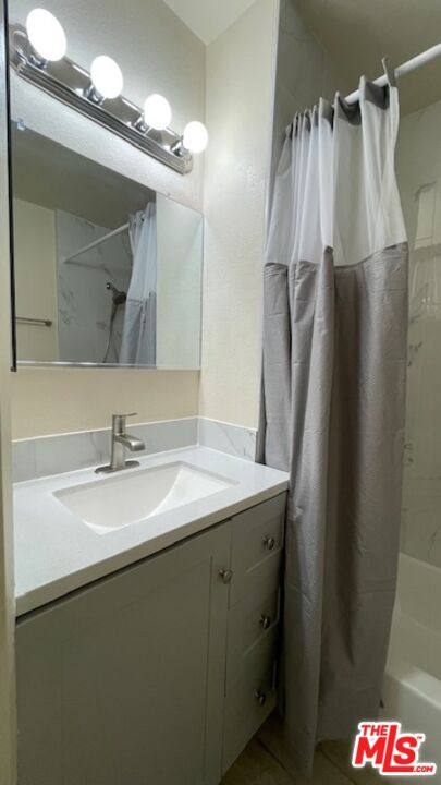 Apartment for rent at 1212 Arapahoe St #301, Los Angeles, CA 90006