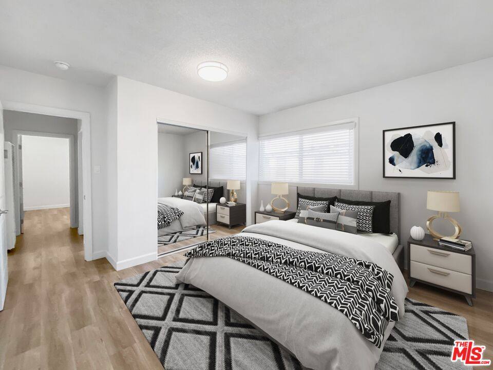 Apartment for rent at 1446 S Cochran Ave #1, Los Angeles, CA 90019