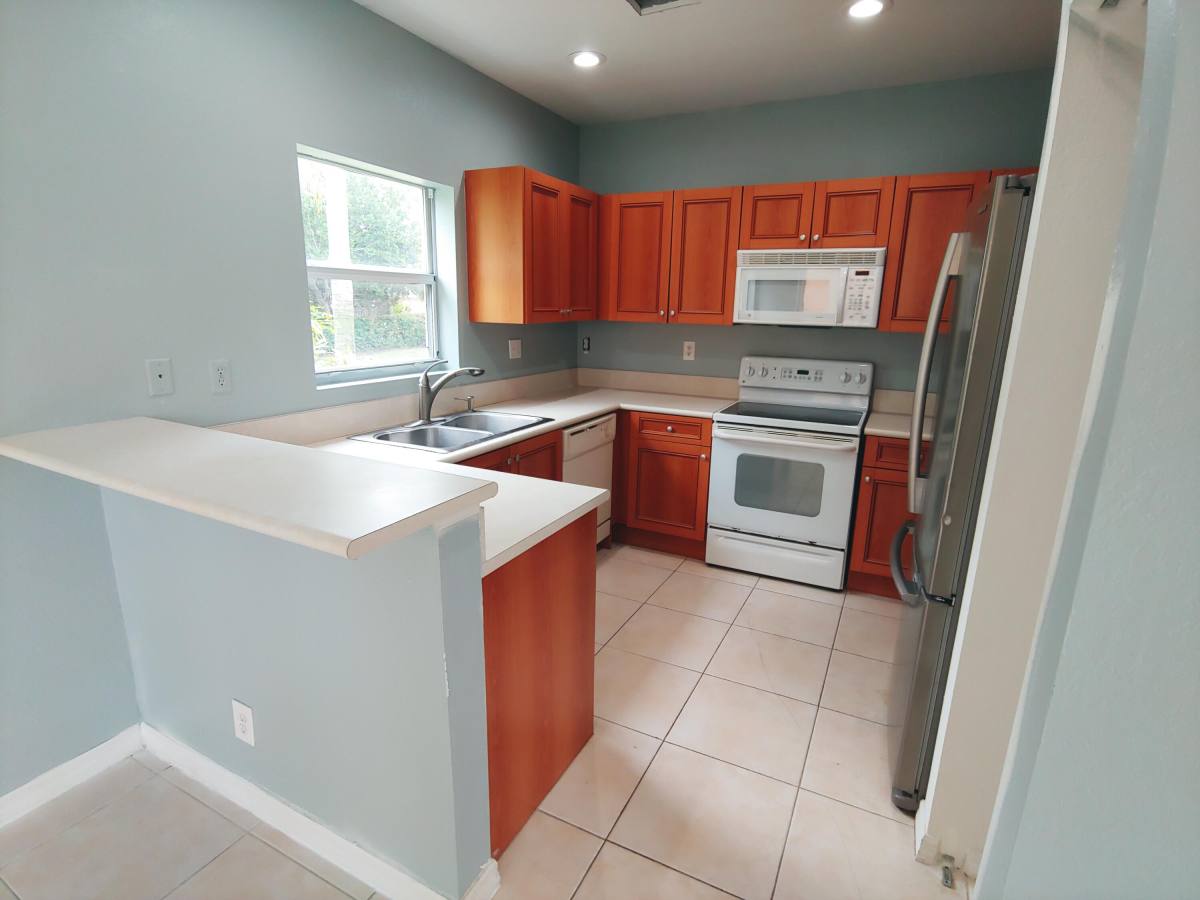 Townhouse for rent at 701 Talia Circle #701, Lake Worth, FL 33461