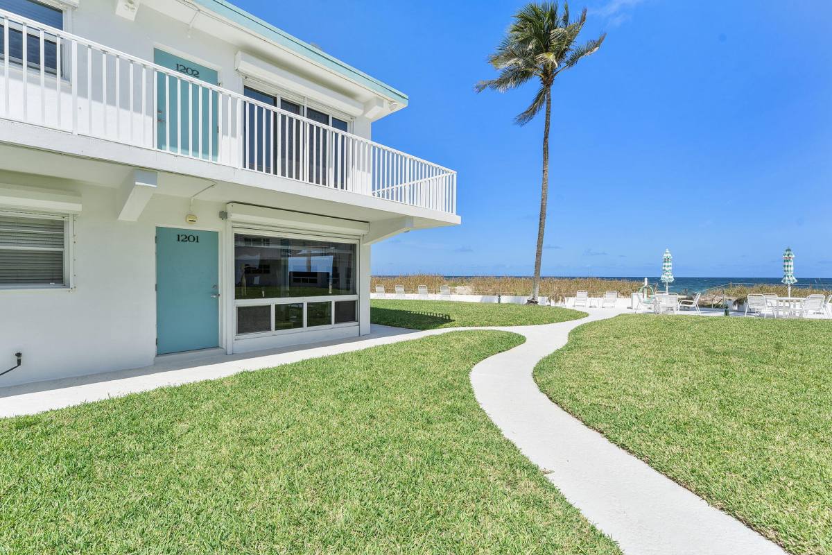 Apartment for rent at 1470 S Ocean Blvd #901, Pompano Beach, FL 33062
