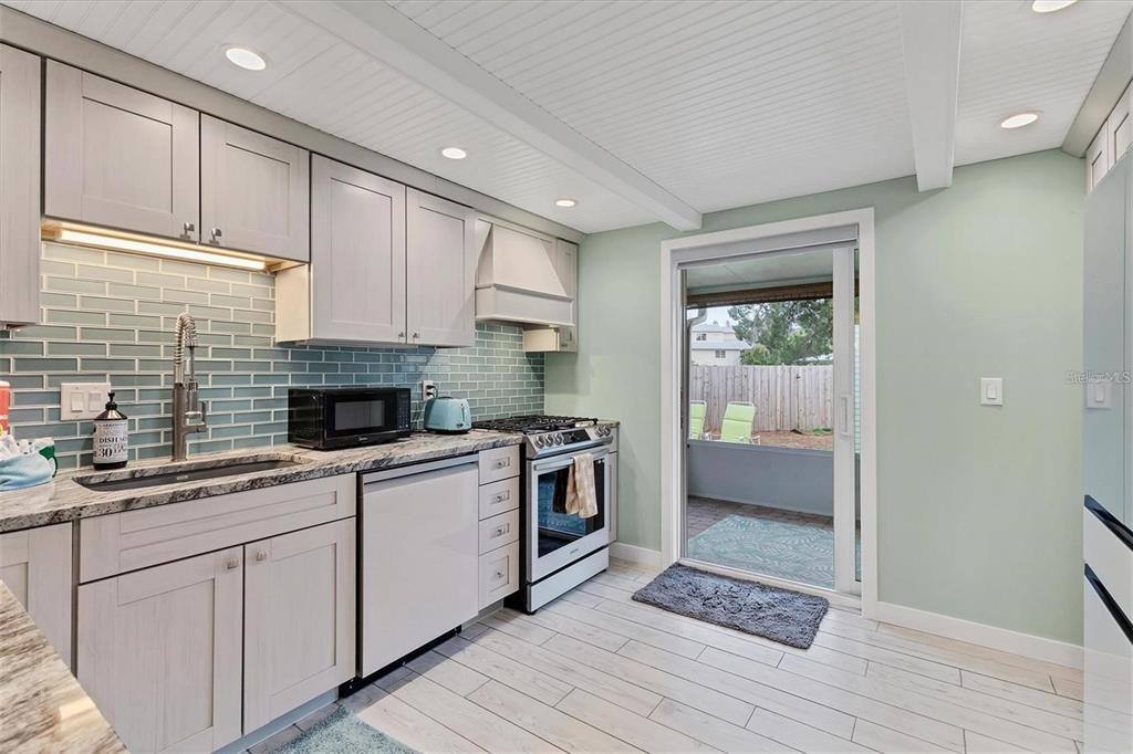 Apartment for rent at 1686 Chapline Lane, Sarasota, FL 34231