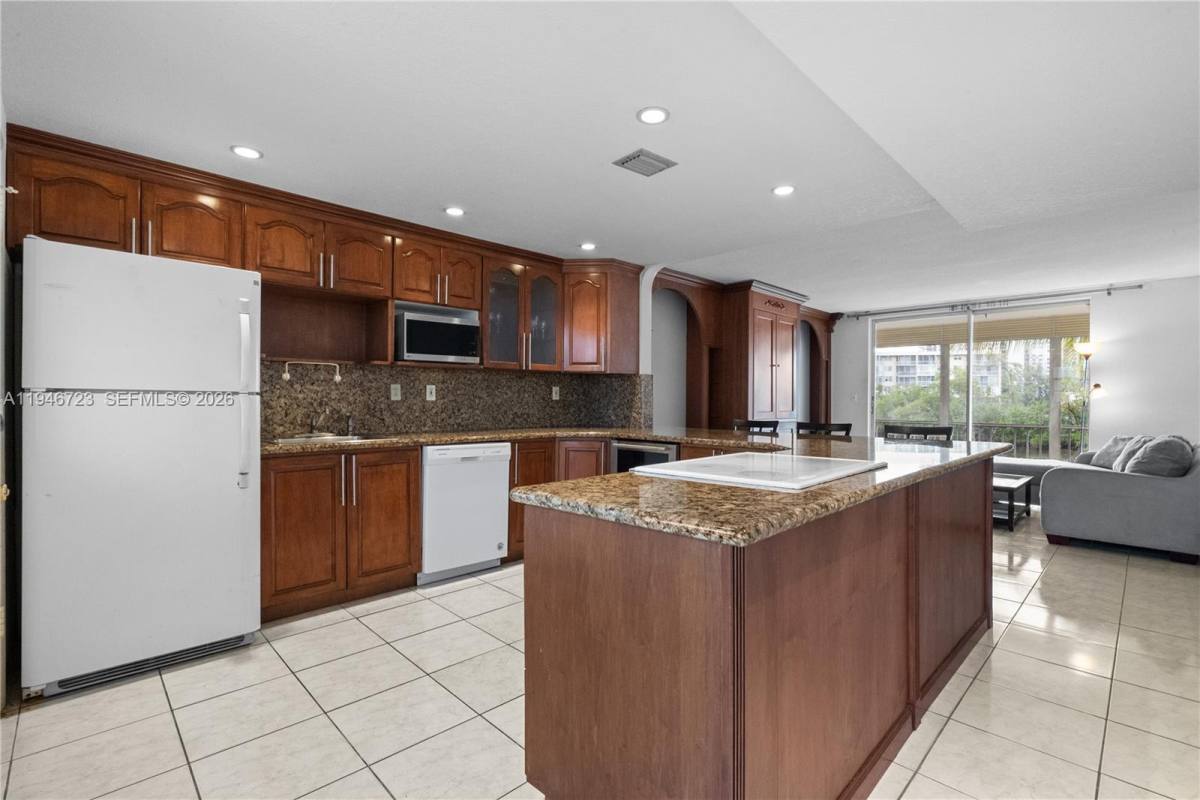 Apartment for rent at 3030 Marcos Dr #3030T203, North Miami Beach, FL 33160