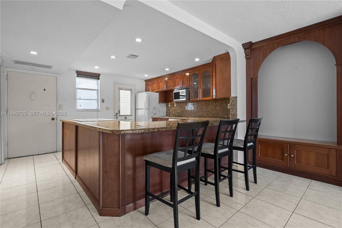 Apartment for rent at 3030 Marcos Dr #3030T203, North Miami Beach, FL 33160