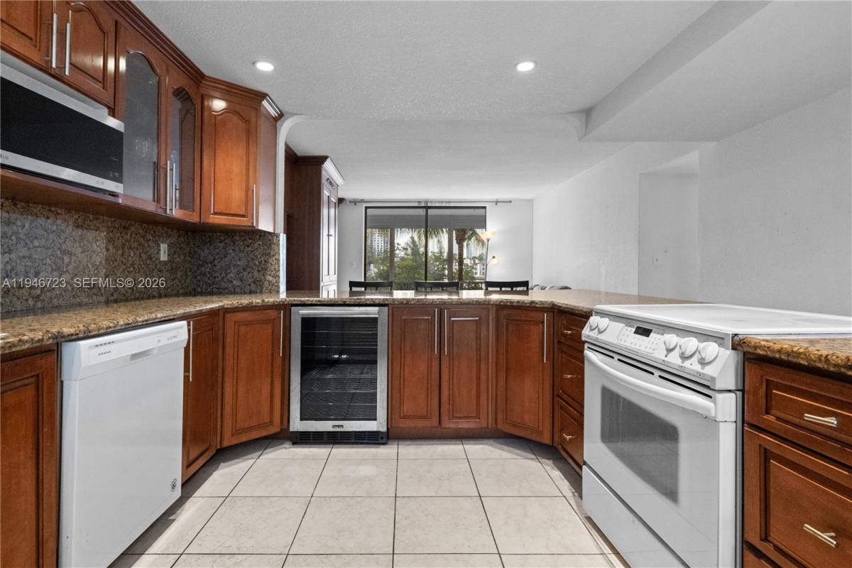 Apartment for rent at 3030 Marcos Dr #3030T203, North Miami Beach, FL 33160