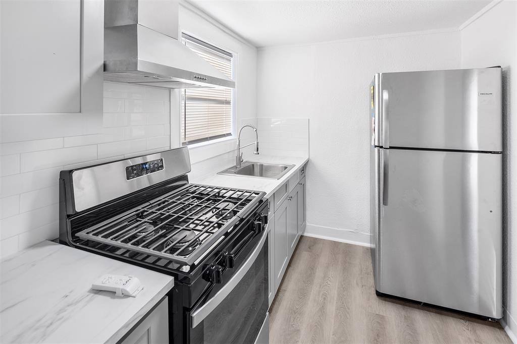 Apartment for rent at 1911 Benson St #2, Houston, TX 77020