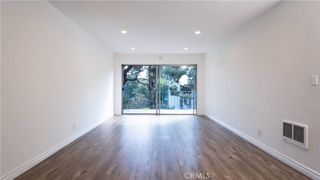 Apartment for rent at 102 Scholz Plaza #37, Newport Beach, CA 92663