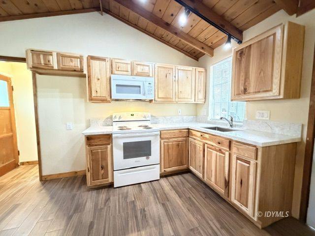 Apartment for rent at 54605 N Circle Dr #7, Idyllwild, CA 92549