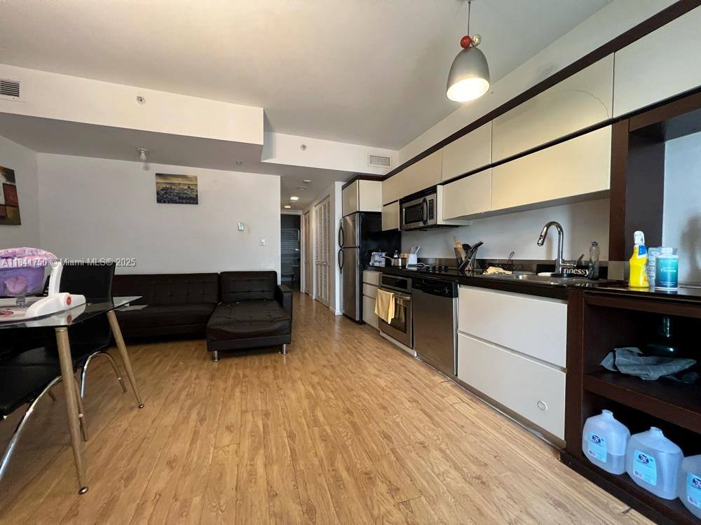 Apartment for rent at 435 21st St #116, Miami Beach, FL 33139