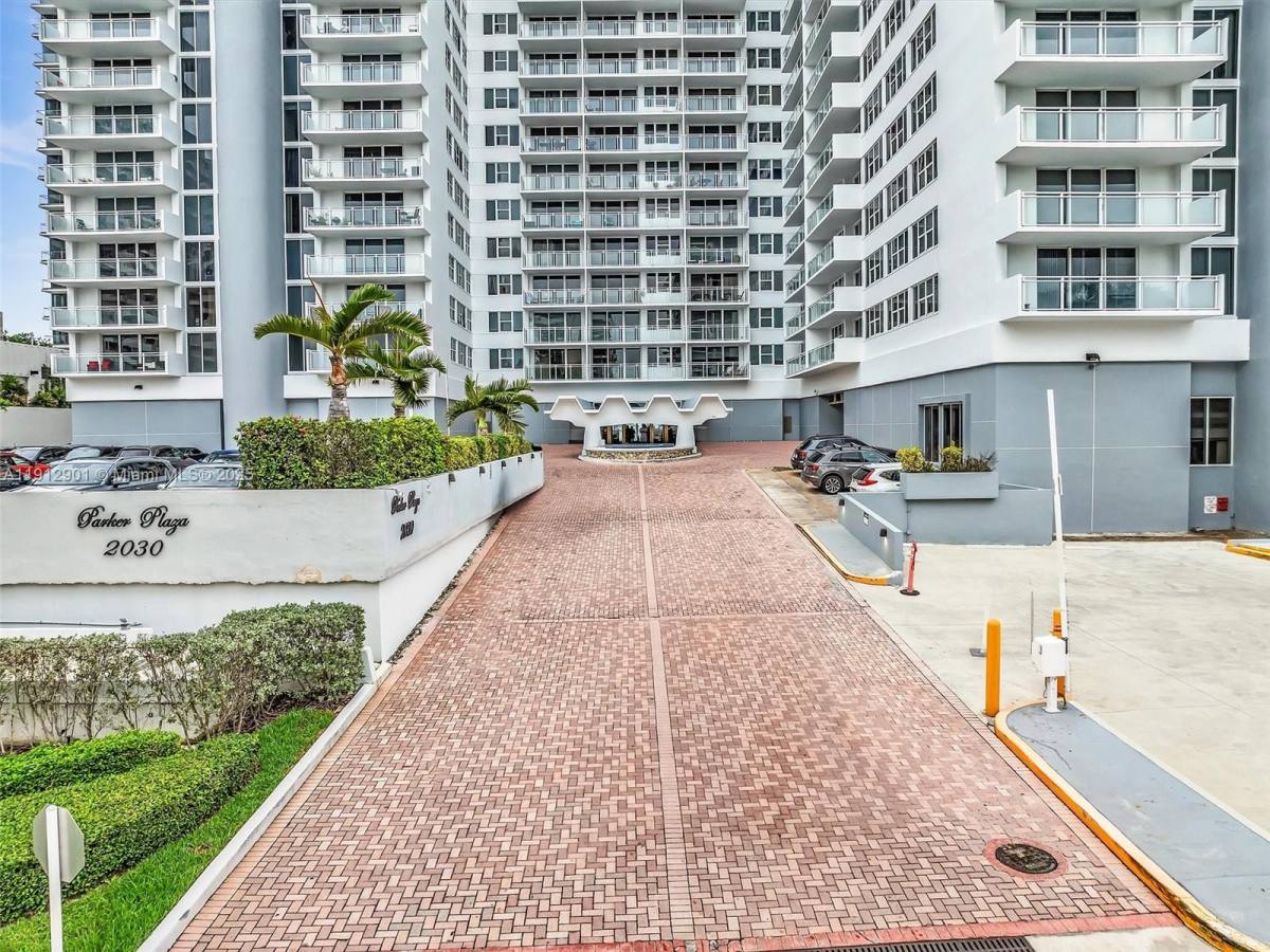 Condo for rent at 2030 S Ocean Dr #2024, Hallandale, FL 33009