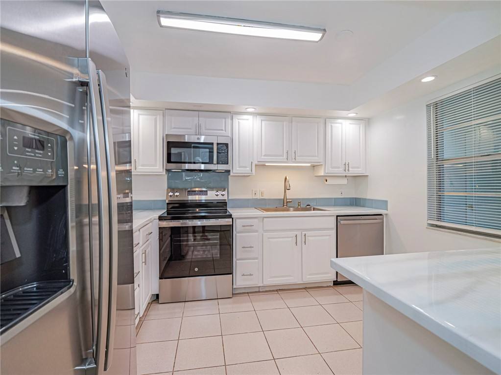 Apartment for rent at 600 Royal Palm Blvd #6001A, Vero Beach, FL 32960