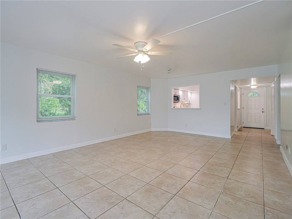 Apartment for rent at 600 Royal Palm Blvd #6001A, Vero Beach, FL 32960