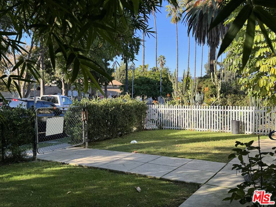 Apartment for rent at 446 S St Louis #446, Los Angeles, CA 90033