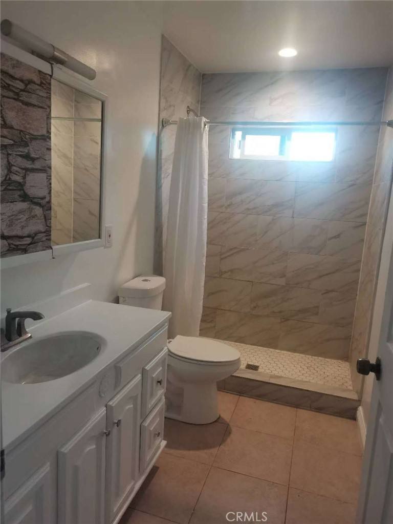 Apartment for rent at 2617 E 4th St #26171 2, Los Angeles, CA 90033