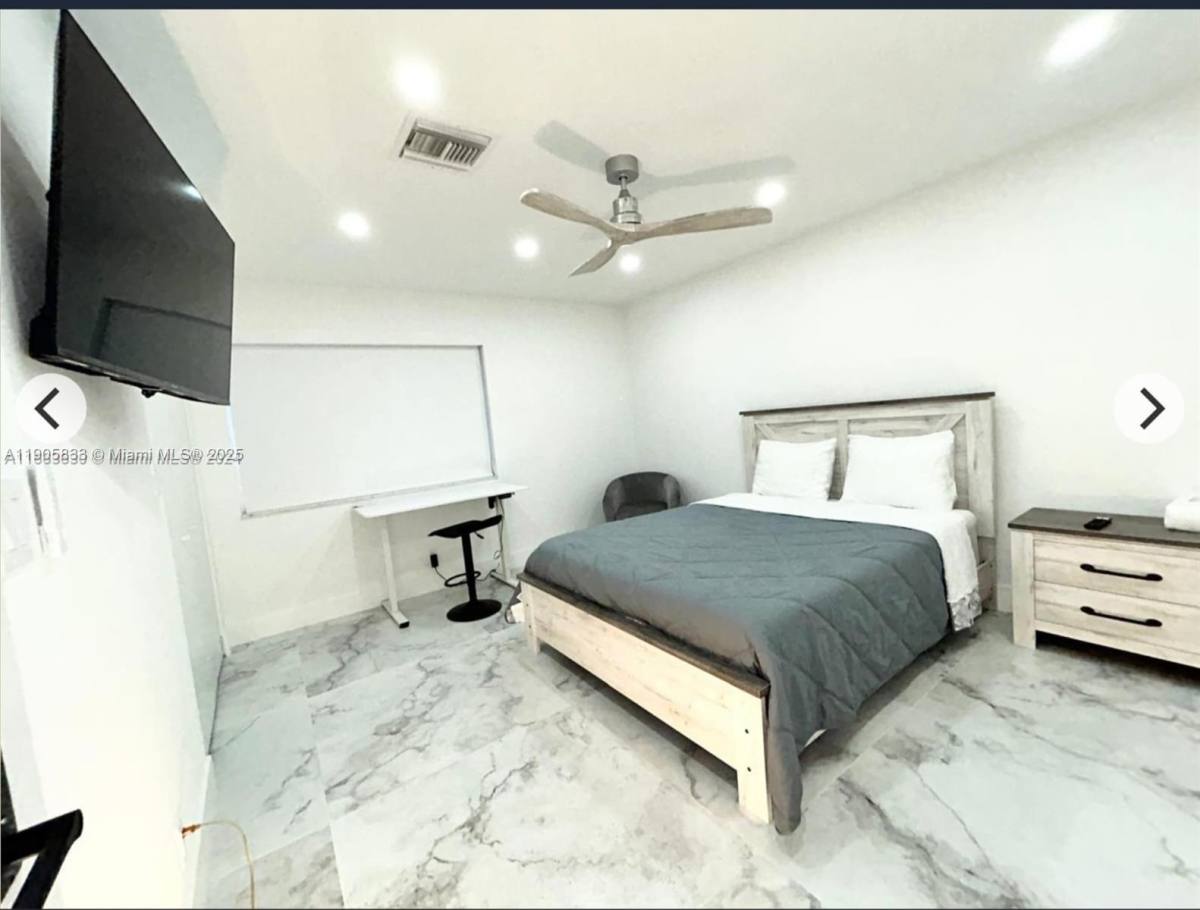 Apartment for rent at 4521 SW 55th Ave, Fort Lauderdale, FL 33314