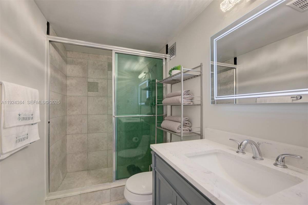 Apartment for rent at 3725 S Ocean Dr #601, Hollywood, FL 33019