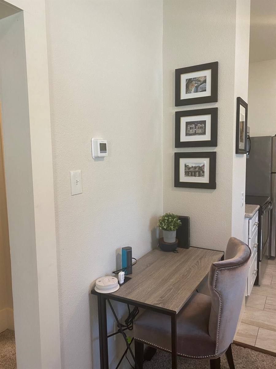Apartment for rent at 2708 Winbern St, Houston, TX 77004