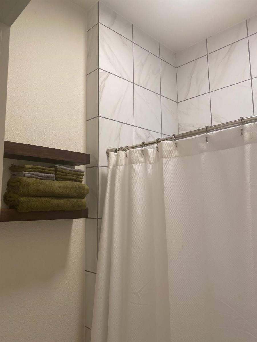 Apartment for rent at 2708 Winbern St, Houston, TX 77004