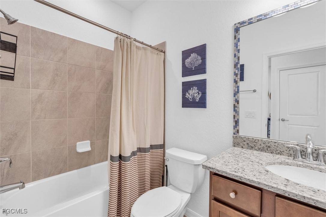 Apartment for rent at 14650 Cantabria Dr, Fort Myers, FL 33905