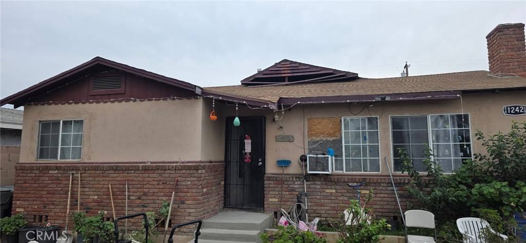Apartment for rent at 1242 D St, Corona, CA 92882