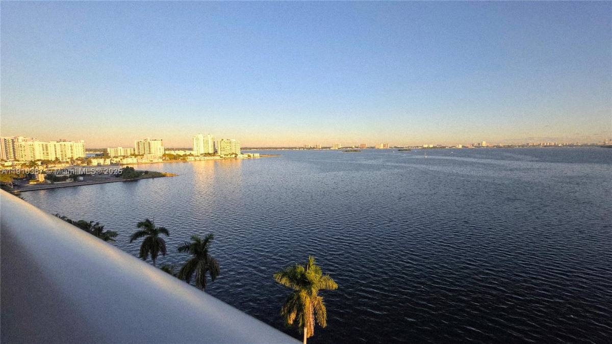 Condo for rent at 1625 John F Kennedy Causeway #16251103B, Miami Beach, FL 33141