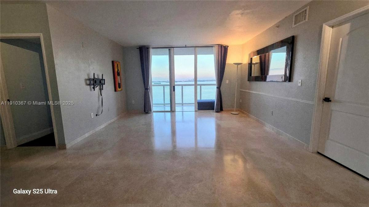 Condo for rent at 1625 John F Kennedy Causeway #16251103B, Miami Beach, FL 33141