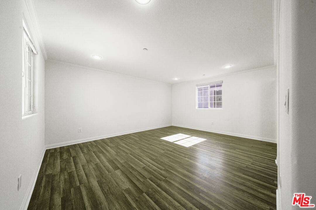 Apartment for rent at 10952 1 2 Wilmington Ave, Los Angeles, CA 90059