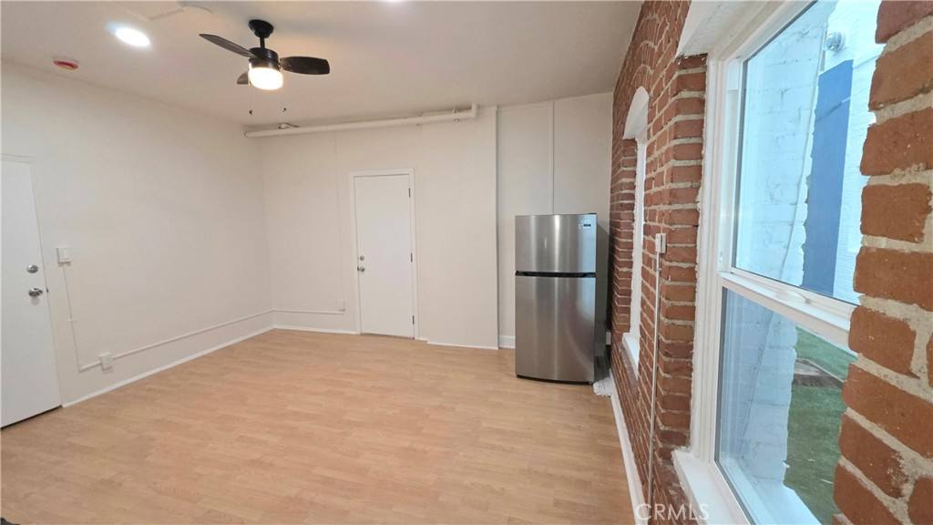Apartment for rent at 3408 W Sunset Blvd #103, Los Angeles, CA 90026